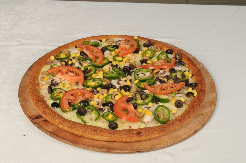 Sebzeli Pizza